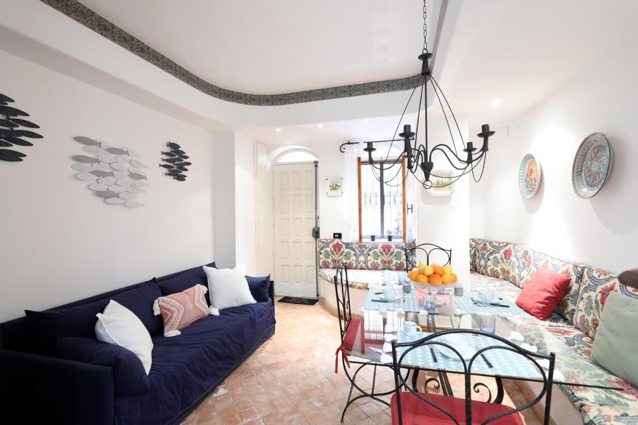 Porta Catania & Duomo Cozy Apartment Ταορμίνα Εξωτερικό φωτογραφία